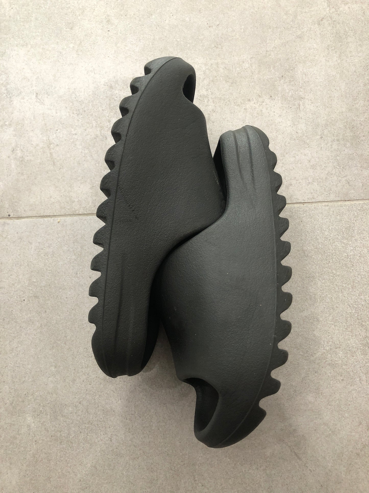 Yeezy Slide Onyx