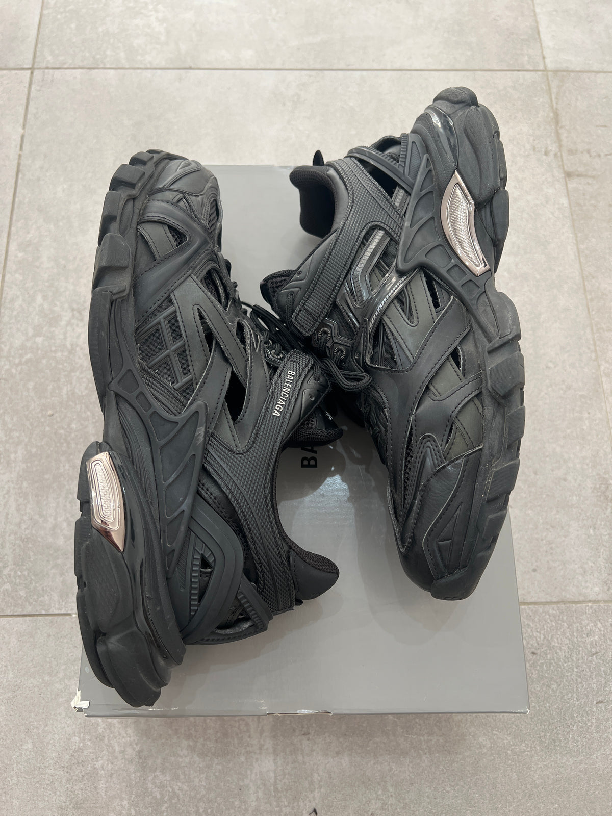 Balenciaga Track2 Black
