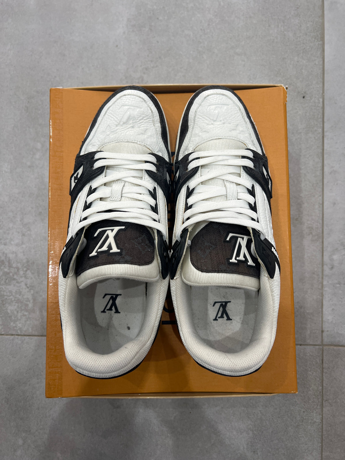 Louis Vuitton Trainer Denim Black