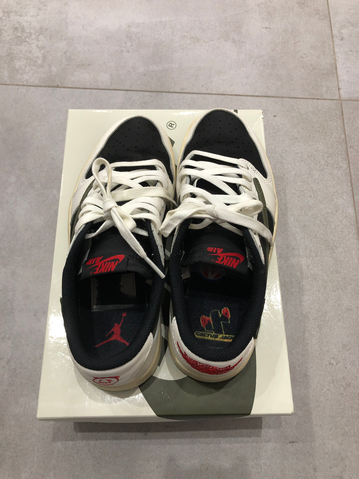 Air Jordan 1 Low x Travis Scott „Olive”