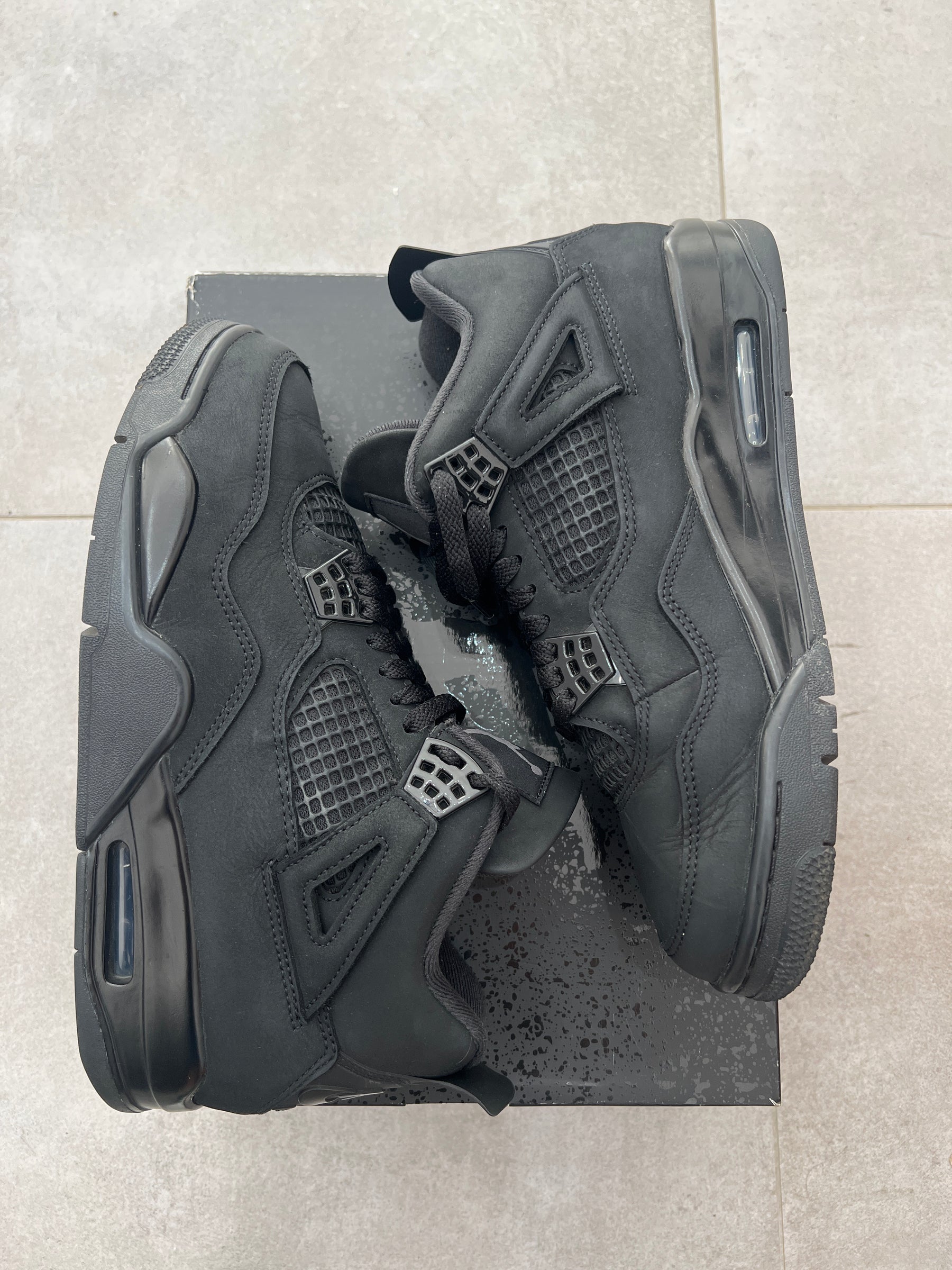 Jordan 4 Black Cat (2025)