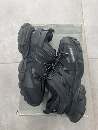 Balenciaga Track Black