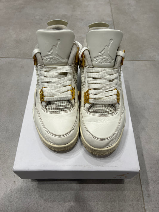 Jordan 4 Metalic Gold