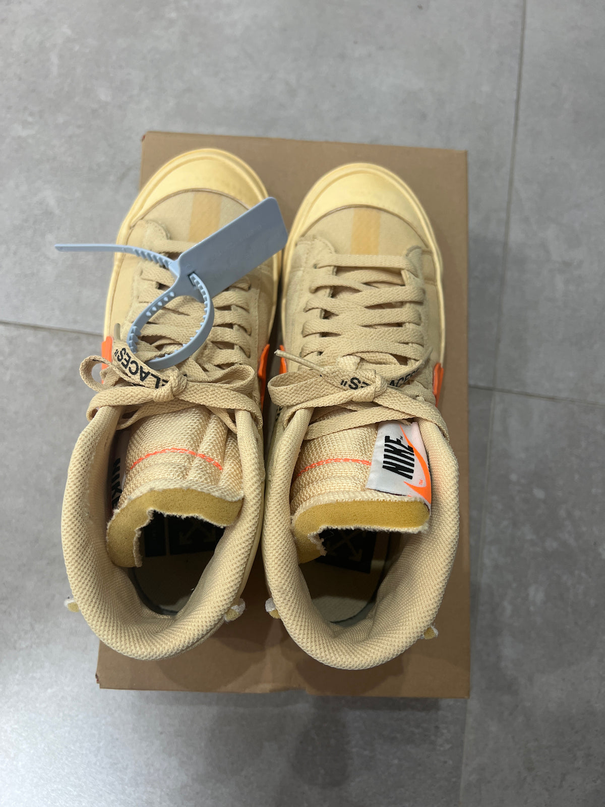 Blazer Mid x Off-White "All Hallows Eve"