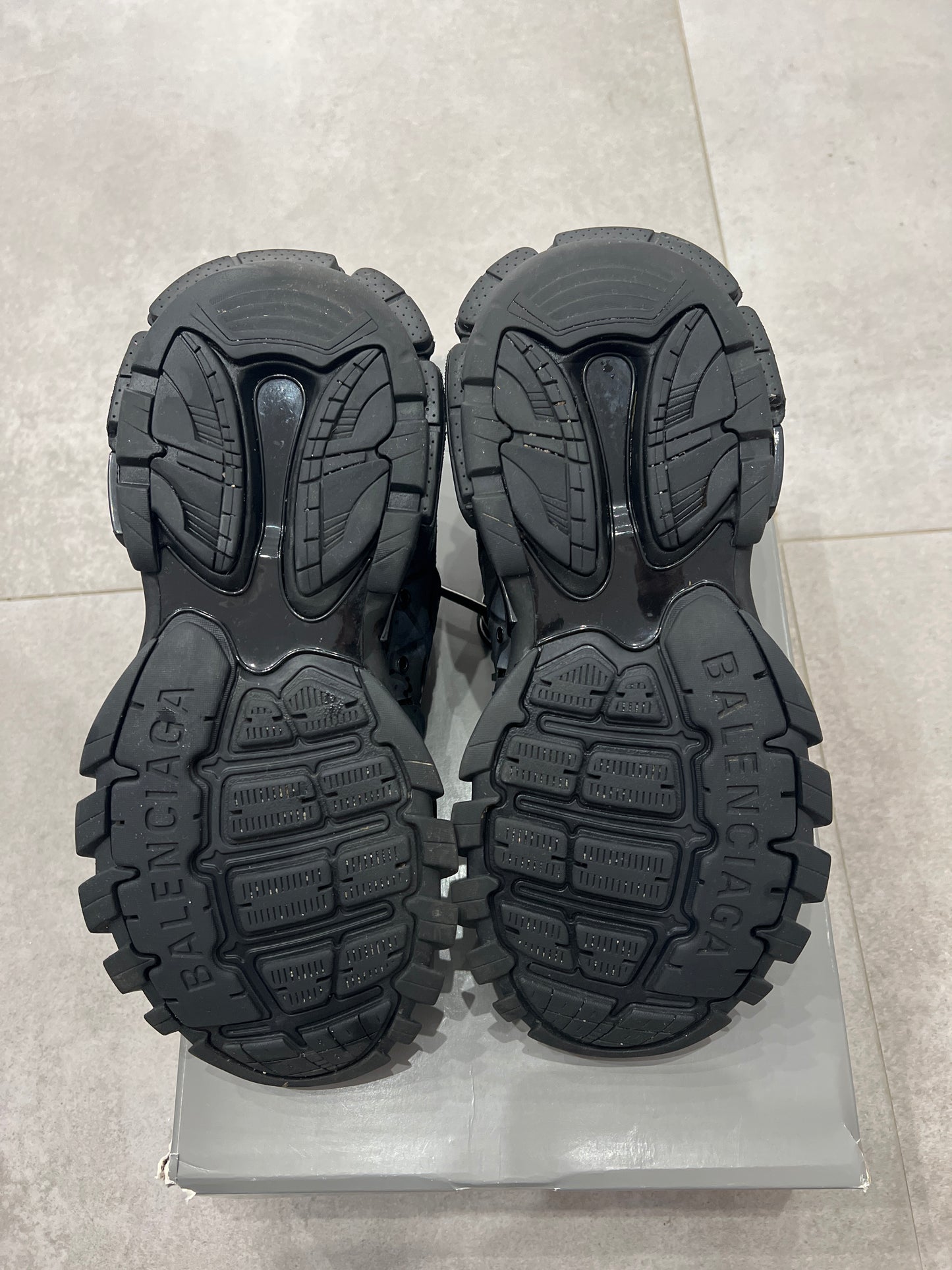 Balenciaga Track Black
