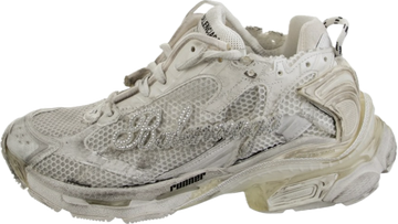 Balenciaga Runner Diamond Logo