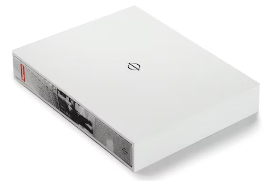 Książka Supreme Vol. 2 Book