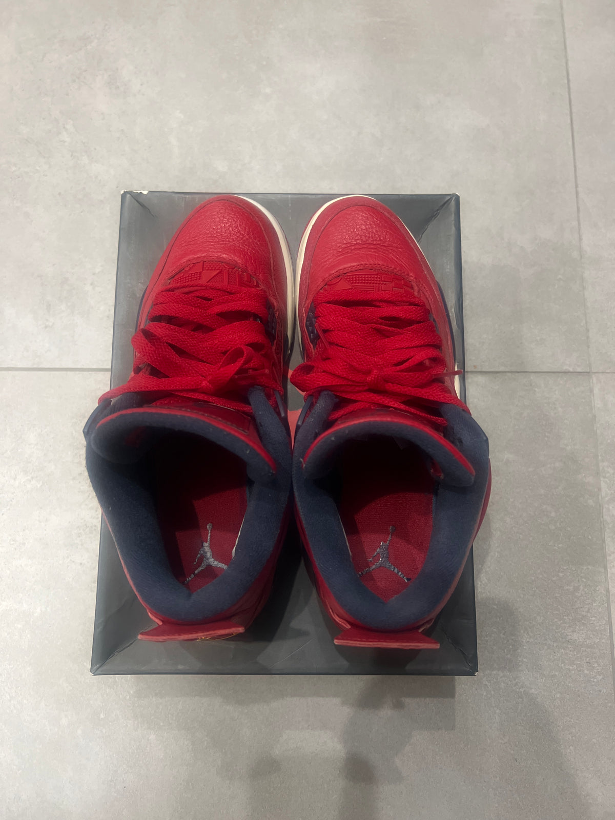 Jordan 4 Fiba