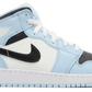niebieskie białe czarne baby blue buty średnie air jordan 1 mid ice blue gs dziecięce