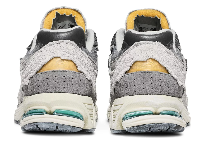 New Balance 2002R Protection Pack Rain Cloud