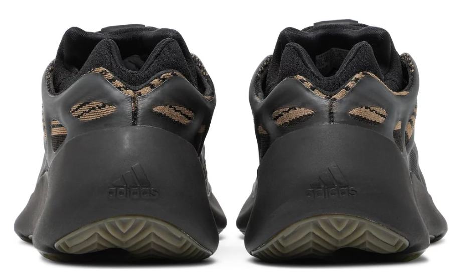 Adidas Yeezy Boost 700 V3 Clay Brown