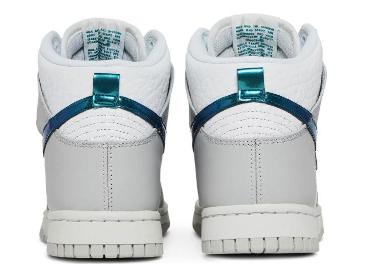 Nike Dunk High FLS (W)